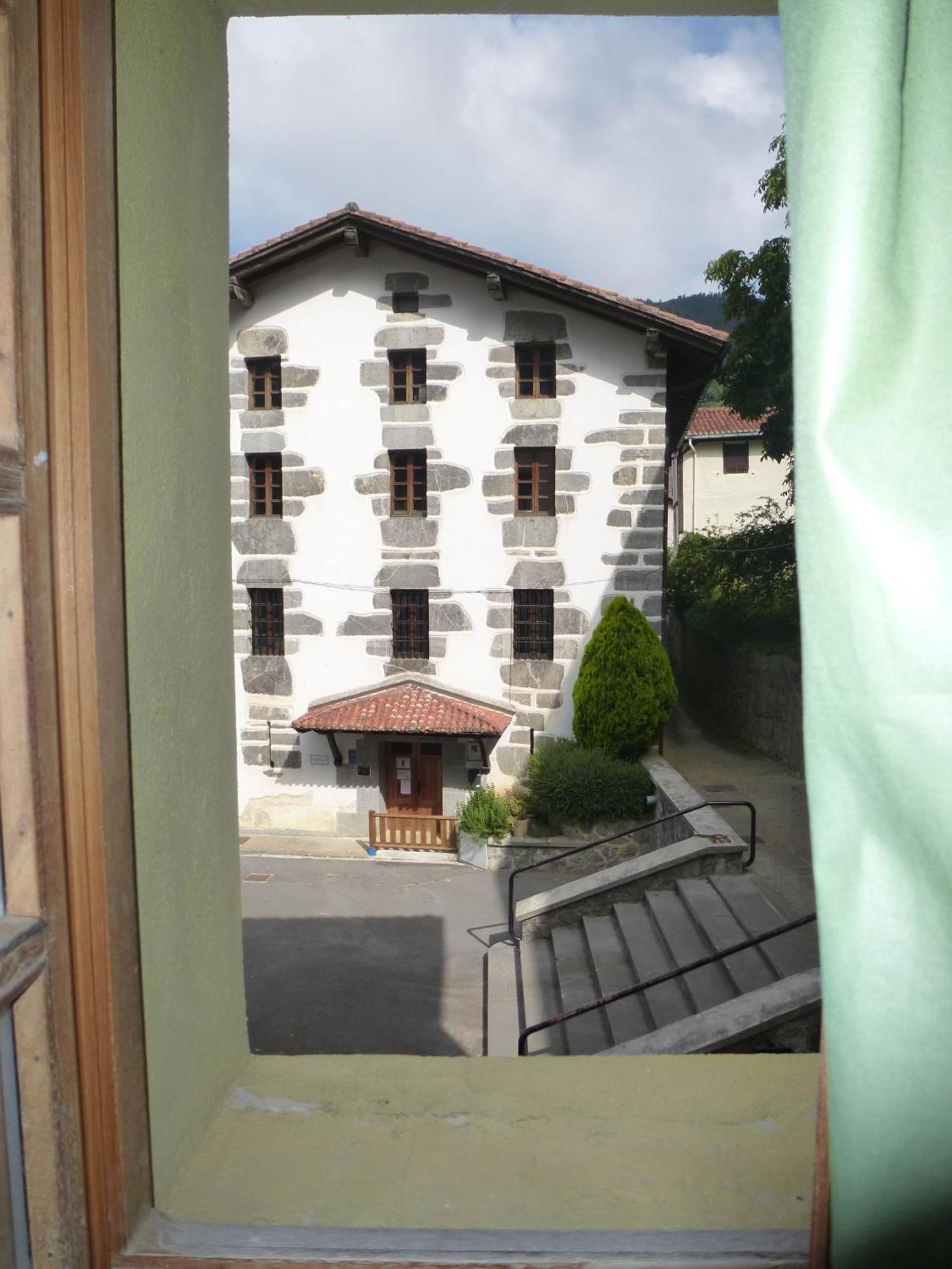 Albergue Ambiental De Beizama - Beizamako Aterpetxea Стая снимка
